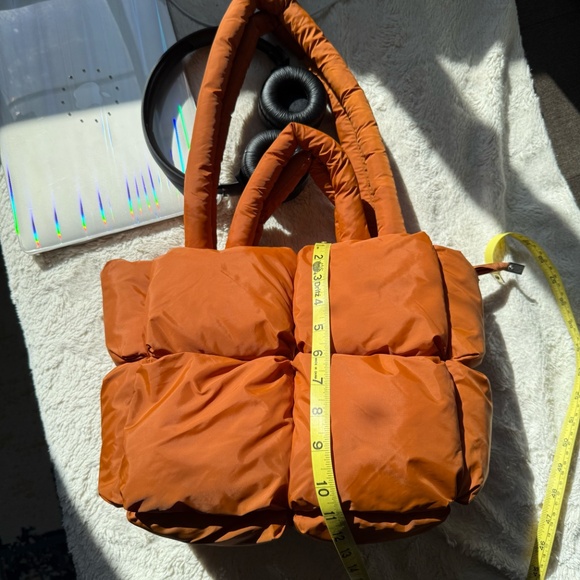 Puffer Bag Pumpkin Color - Picture 12 of 13